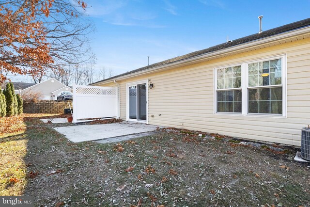 357 Winners Cir, Red Lion, PA 17356 - view of patio / terrace