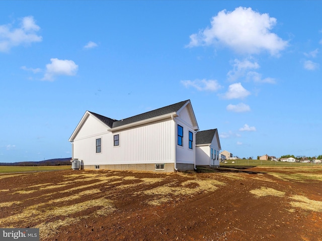 view of home's exterior