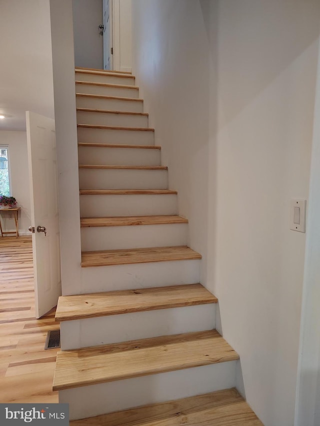 465 Baltimore Ave, Cumberland, MD 21502 - staircase with wood finished floors