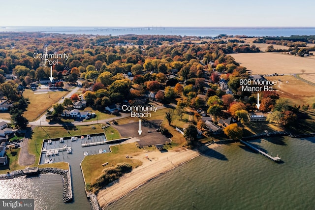 bird's eye view featuring a water view