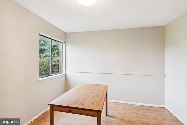 office with hardwood / wood-style floors