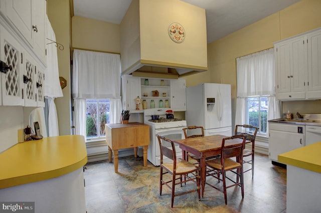 144 W Main St, Waynesboro, PA 17268 - view of dining room