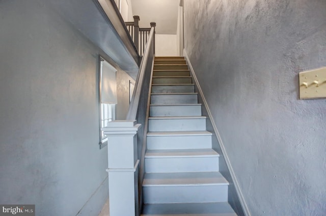 144 W Main St, Waynesboro, PA 17268 - view of staircase