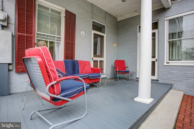 144 W Main St, Waynesboro, PA 17268 - view of porch