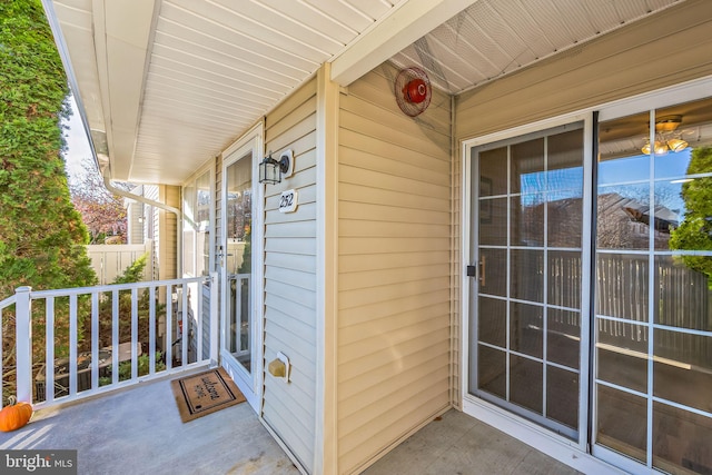 doorway to property with covered porch