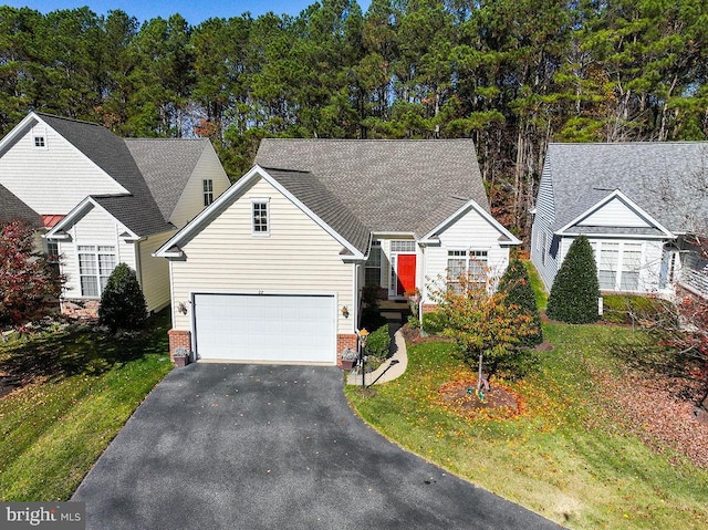 view of front of house with a front lawn