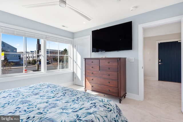 bedroom featuring ceiling fan