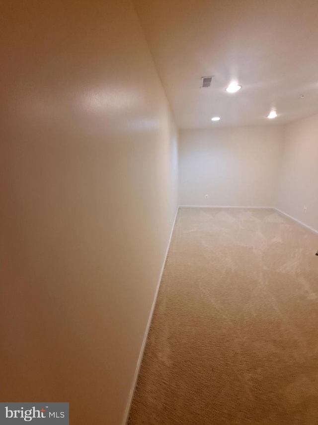 empty room with carpet