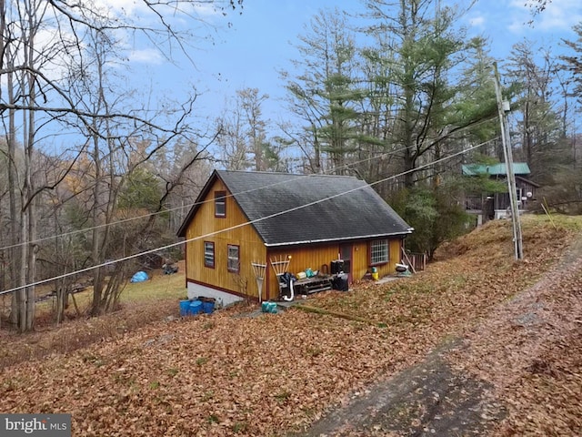 view of outdoor structure