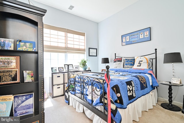 bedroom featuring carpet floors