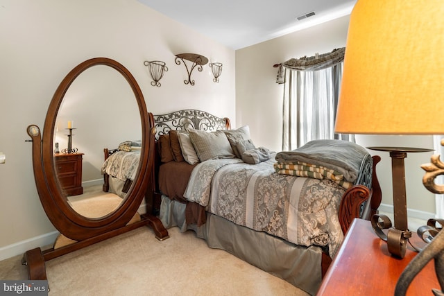 bedroom featuring carpet floors