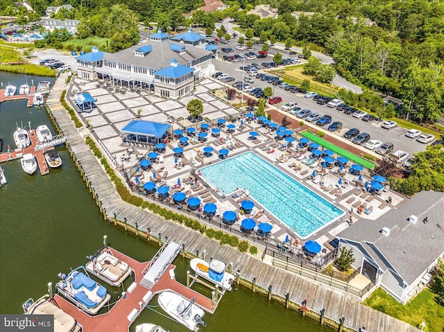 bird's eye view featuring a water view