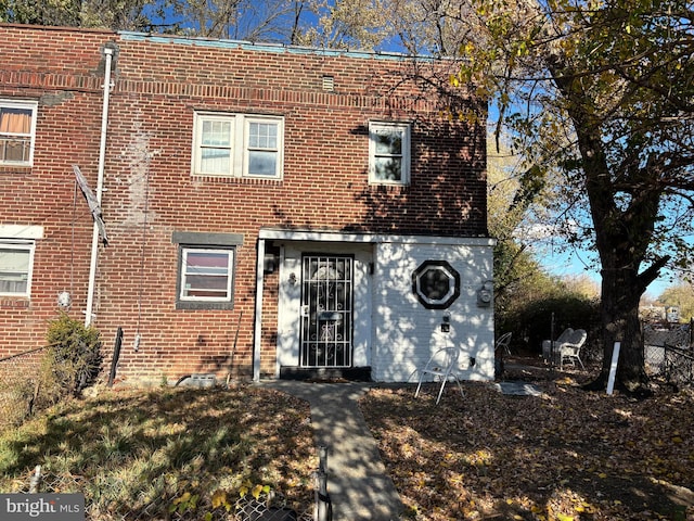 view of front of house