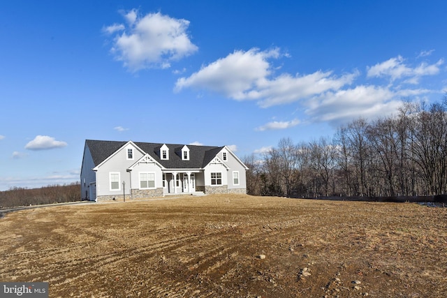 view of front of home with covered porch