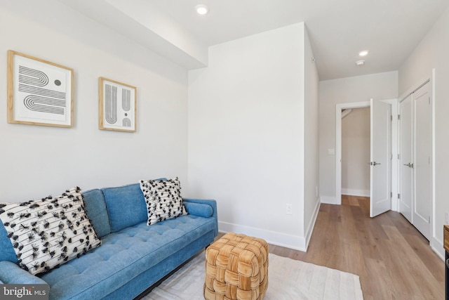 3205 N 35th St Unit 5, Philadelphia, PA 19129 - living area featuring light wood-style flooring, baseboards, and recessed lighting