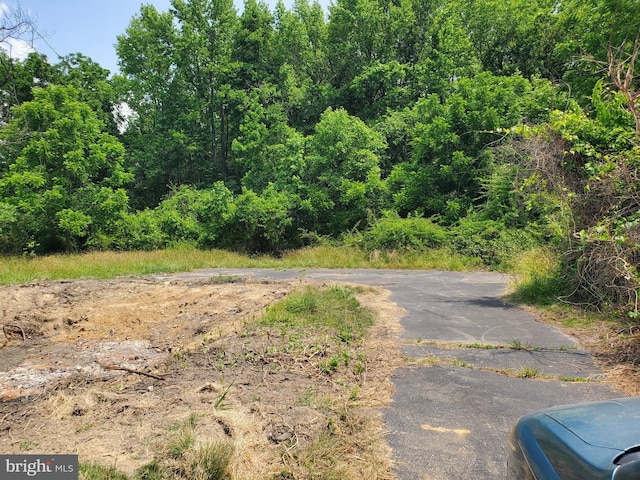 6147 Summit Bridge Rd, Townsend, DE 19734