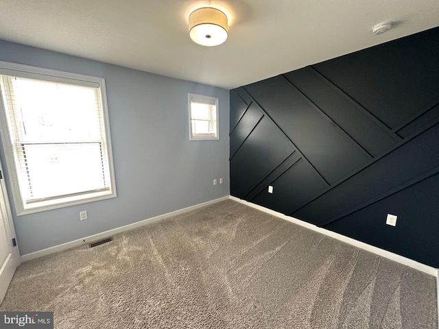 2040 Jelena Rd, Shippensburg, PA 17257 - spare room with baseboards, carpet flooring, and a smoke detector
