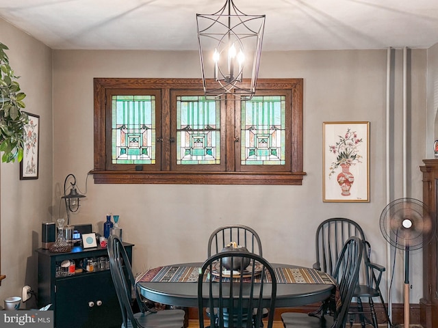 dining room with an inviting chandelier