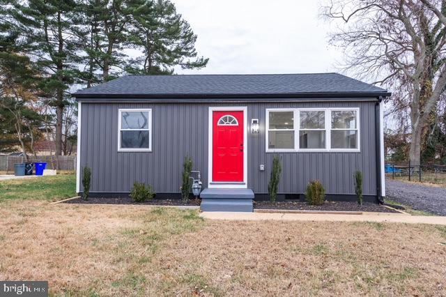 122 Roselawn Rd, Annapolis, MD 21403 - view of bungalow-style house