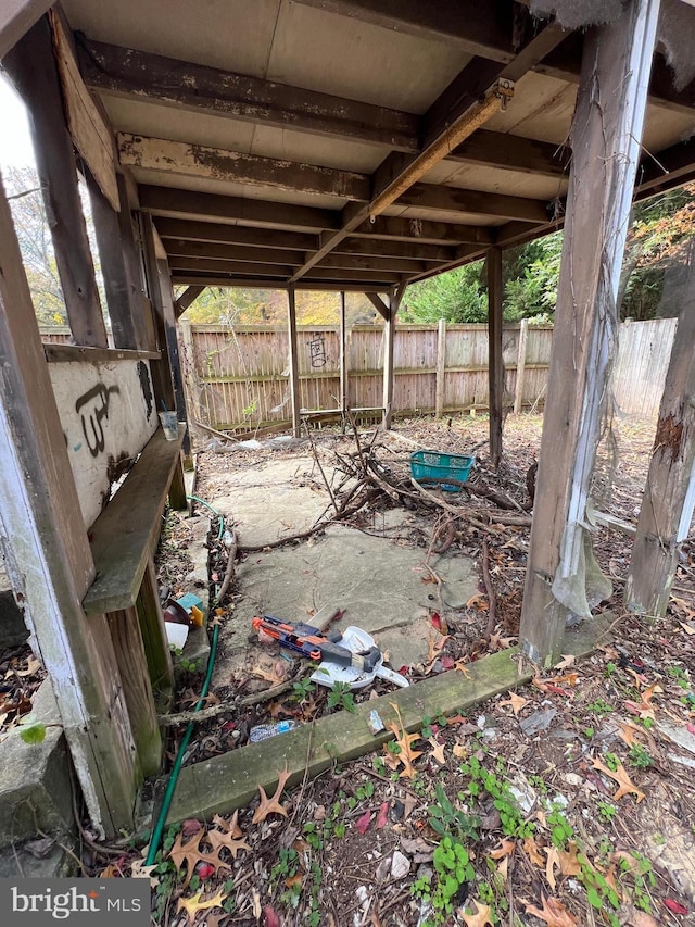 94 Pine Rd, Pasadena, MD 21122 - view of patio with fence