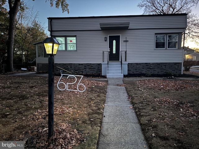 view of front of property