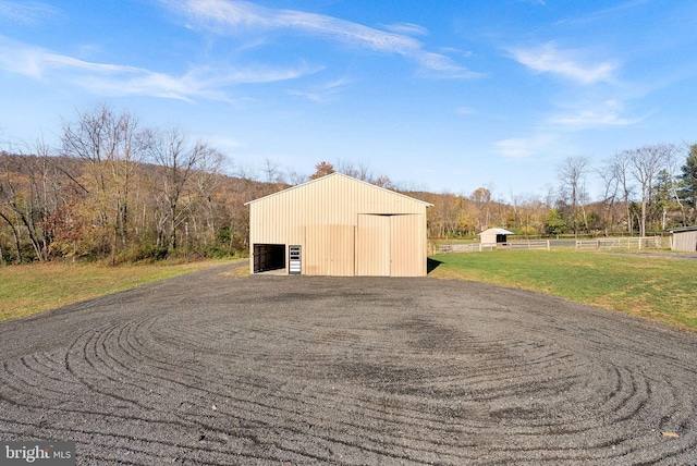 view of outdoor structure