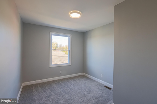 empty room with carpet