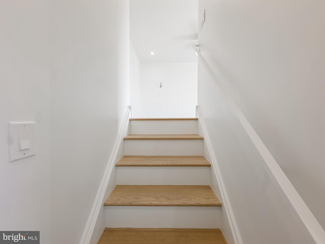 1607 Germantown Ave, Philadelphia, PA 19122 - view of staircase