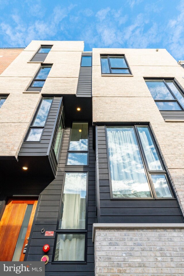 1607 Germantown Ave, Philadelphia, PA 19122 - view of building exterior