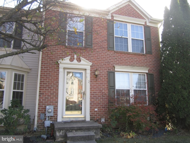 view of front facade