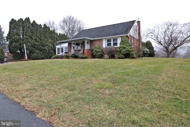 ranch-style house with a front yard