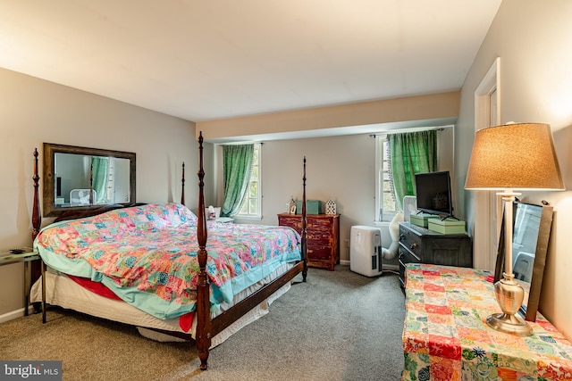 bedroom featuring carpet floors