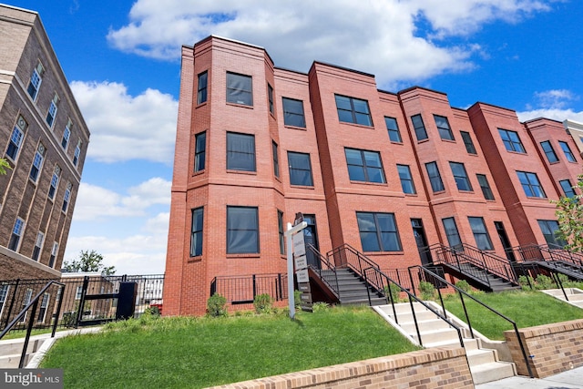 view of building exterior