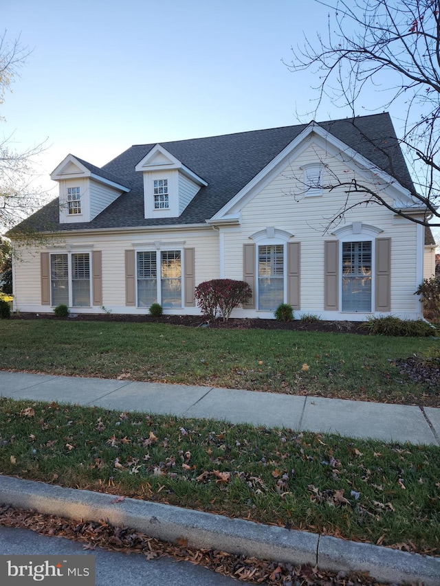 view of front of home with a front yard