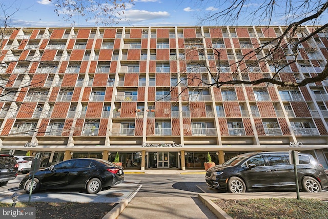 800 4th St SW Unit S312, Washington, DC 20024 - view of apartment building / complex featuring uncovered parking