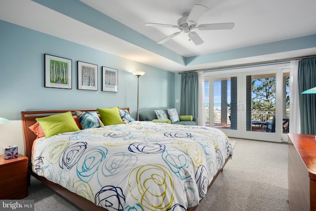 carpeted bedroom with access to exterior and ceiling fan