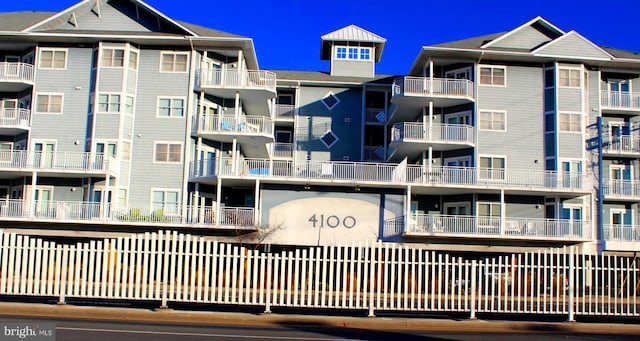 18 41st St Unit 304, Ocean City, MD 21842 - view of apartment building / complex