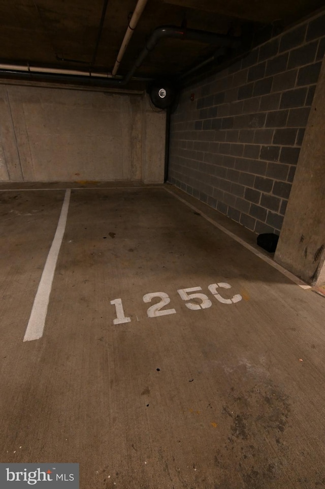 400 Massachusetts Ave NW Unit 423, Washington, DC 20001 - view of parking garage
