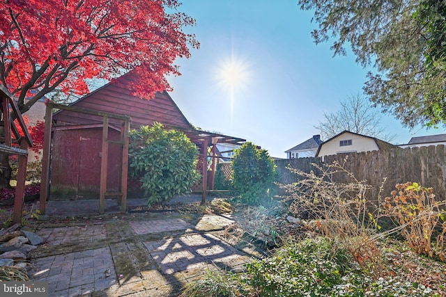 view of yard with a patio area