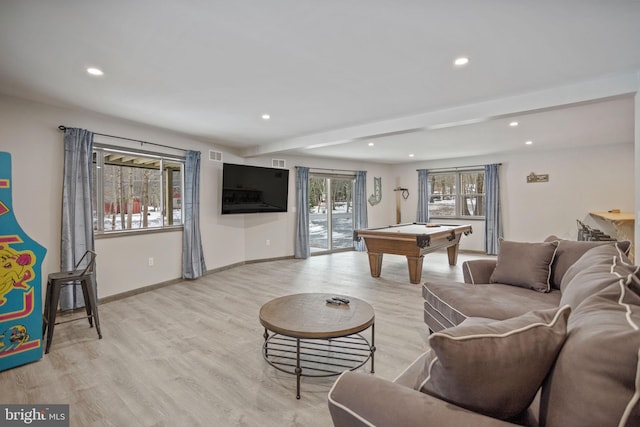 playroom with light hardwood / wood-style flooring and pool table