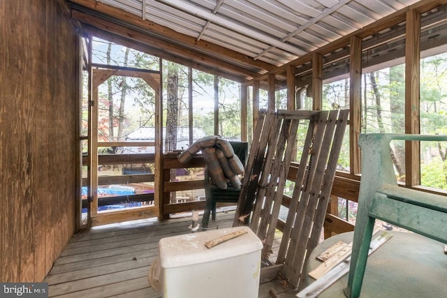 view of sunroom / solarium