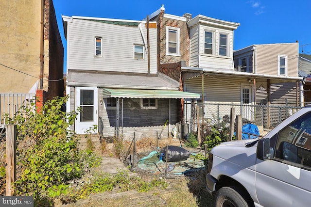 view of front of home