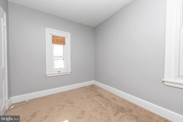 view of carpeted spare room