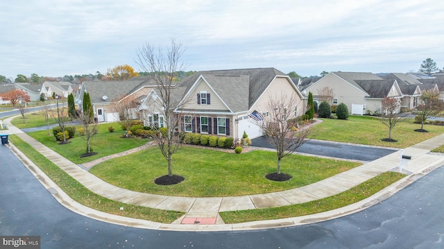 view of front of house featuring a front yard