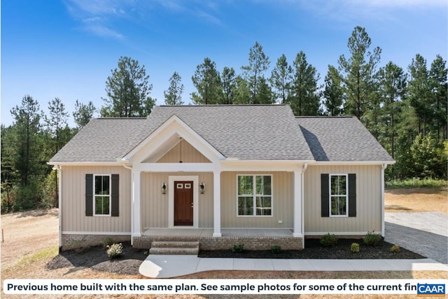 view of front of property featuring a porch