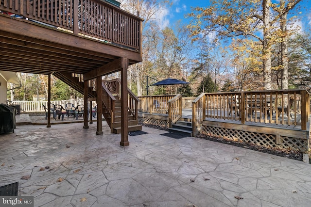 view of patio featuring a deck