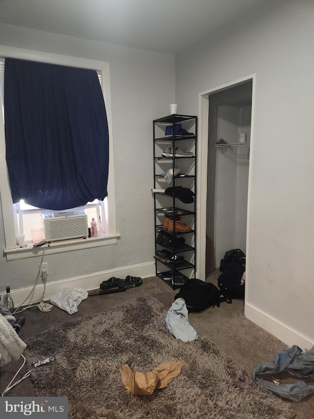 bedroom featuring carpet floors