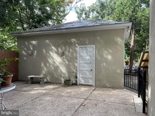 view of outbuilding