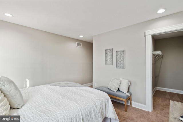 bedroom with carpet flooring