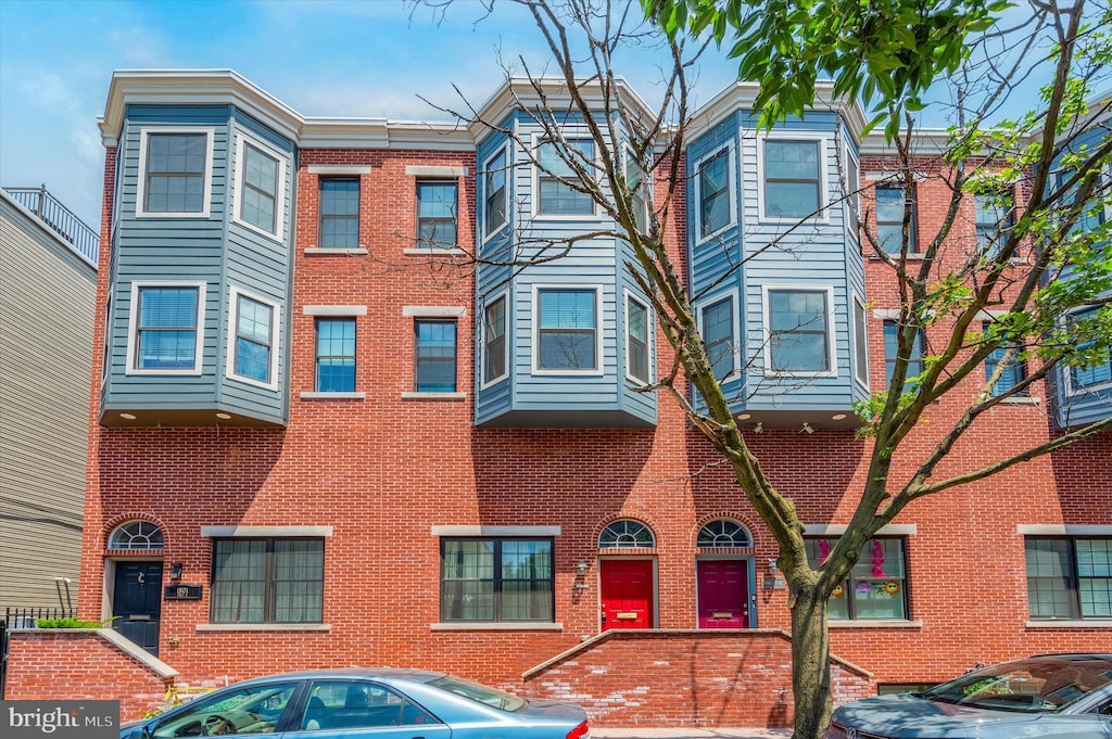 view of townhome / multi-family property